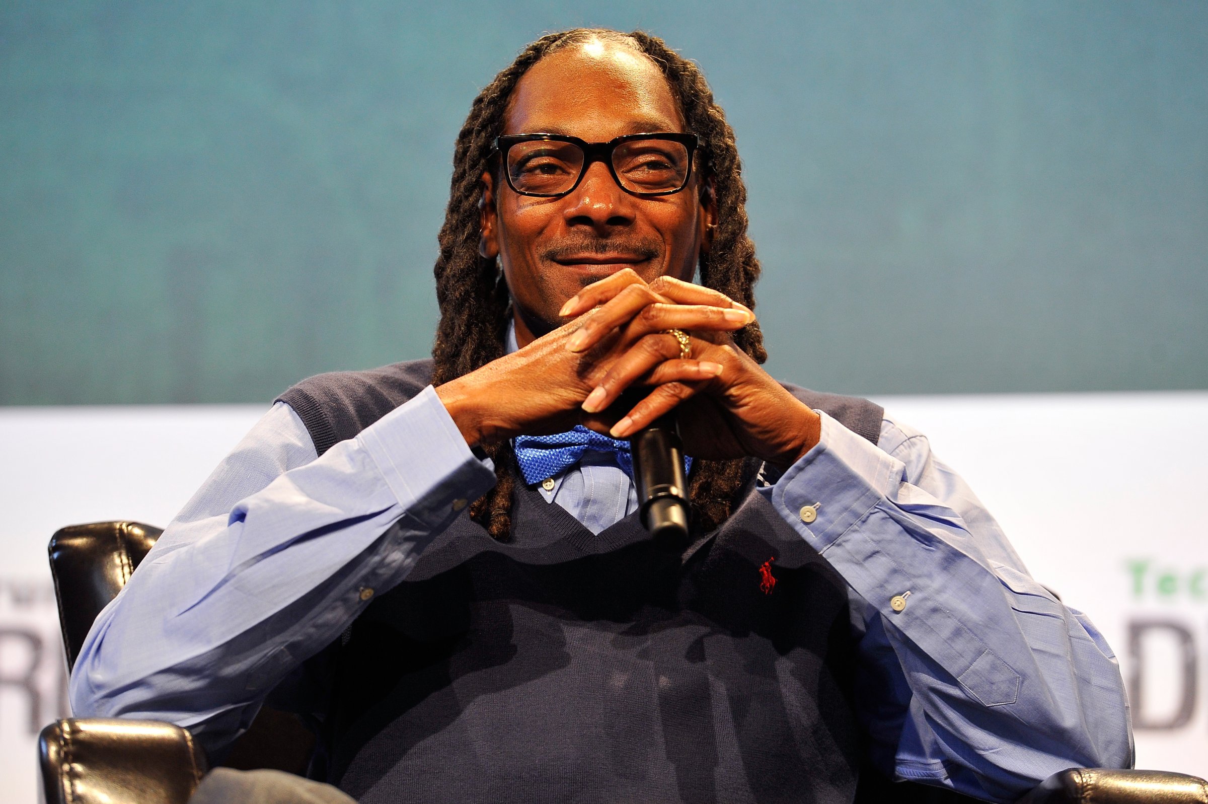 Snoop Dogg's venture capital firm is leading an investment in a cannabis lab-testing company