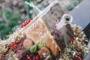 How to Build a Gingerbread Bong in a Few Simple Steps!