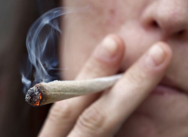 Teens-who-smoke-marijuana-may-suffer-long-lasting-harm.