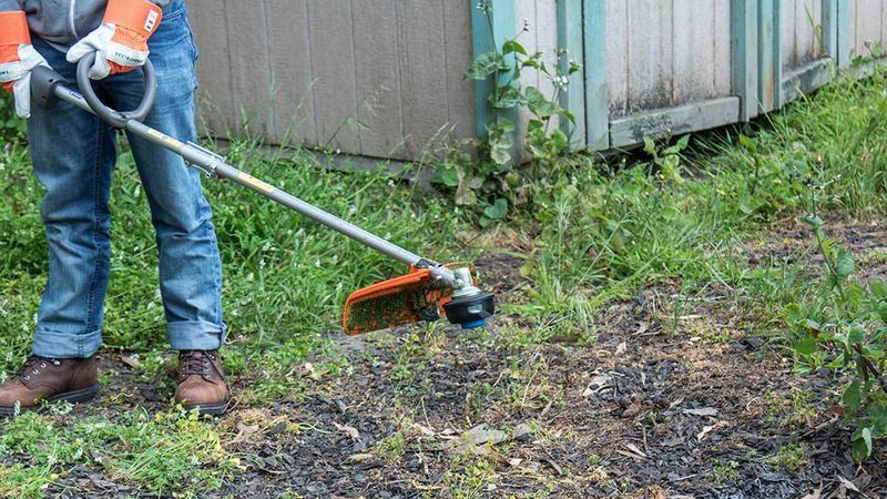 The best Husqvarna weed eater